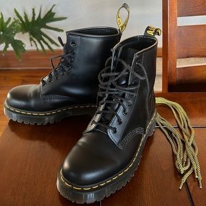 Dr Martens 1460 boot size 9 worn 5 times